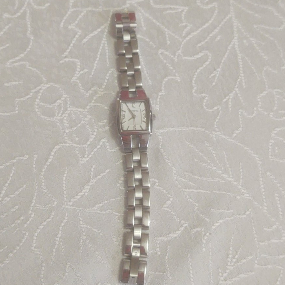 Women's Fossil watch Stainless Steel 2069